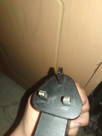 My lenovo charger plug won t absorb any electricity from outlets